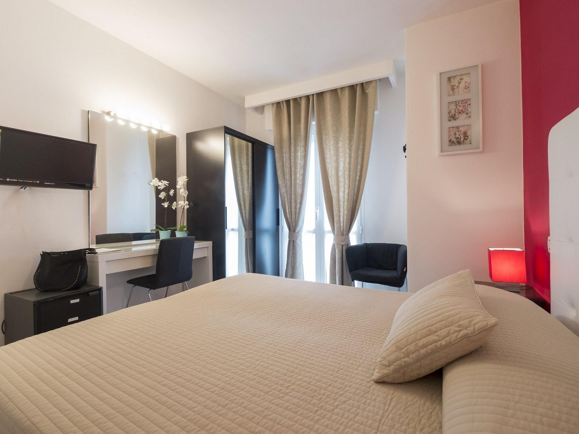 Hotel Levante Rimini Buitenkant foto