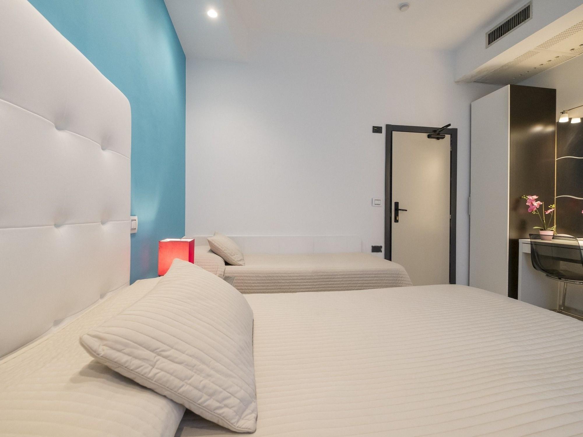 Hotel Levante Rimini Buitenkant foto