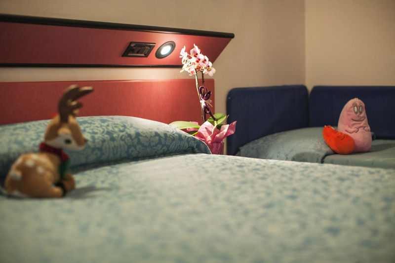 Hotel Levante Rimini Buitenkant foto