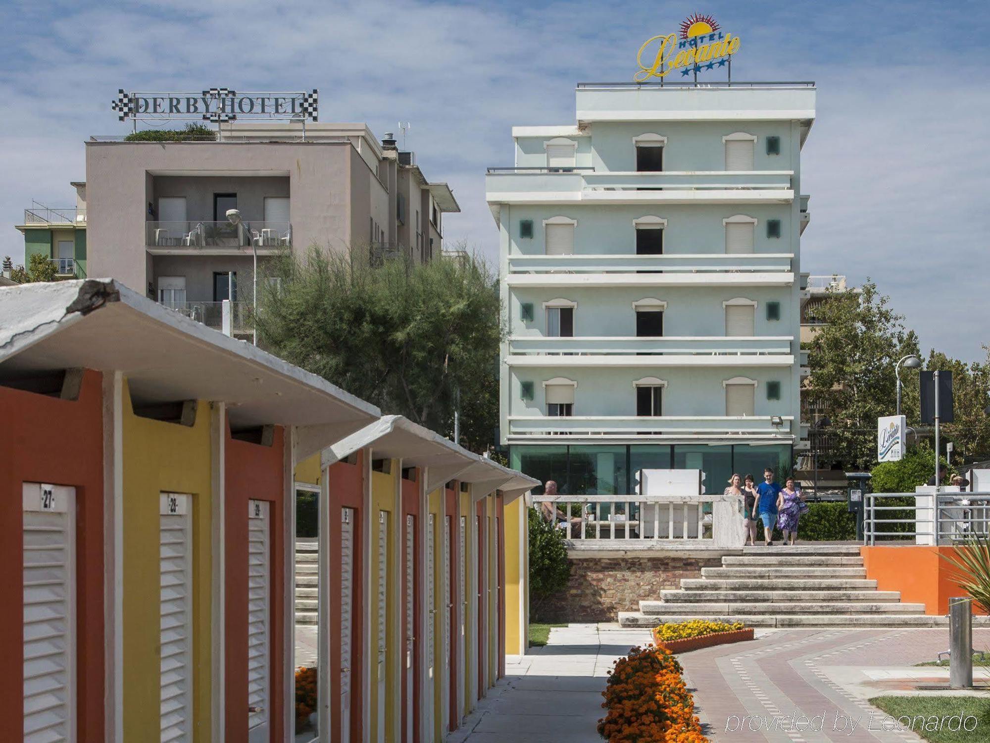 Hotel Levante Rimini Buitenkant foto