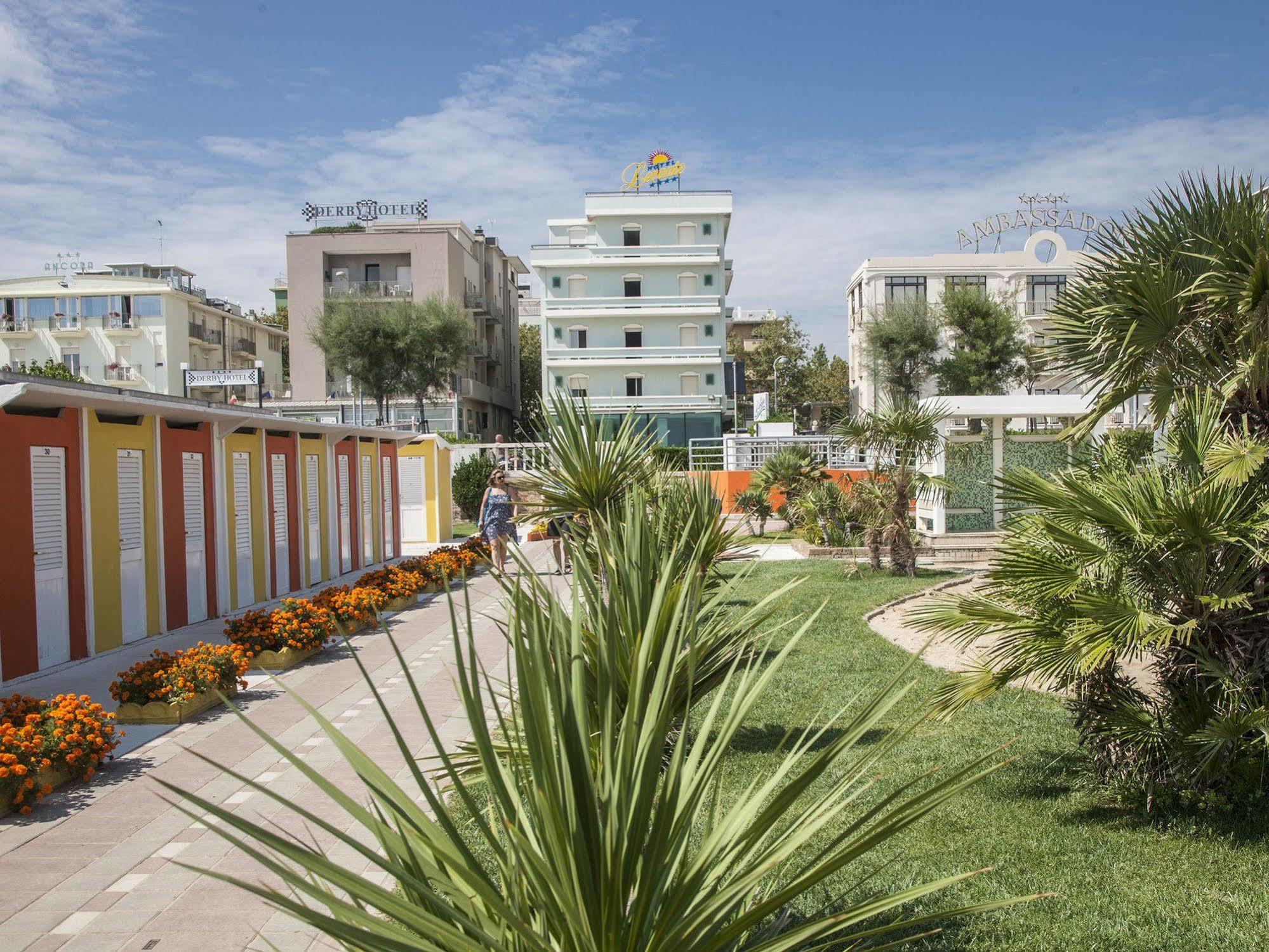 Hotel Levante Rimini Buitenkant foto