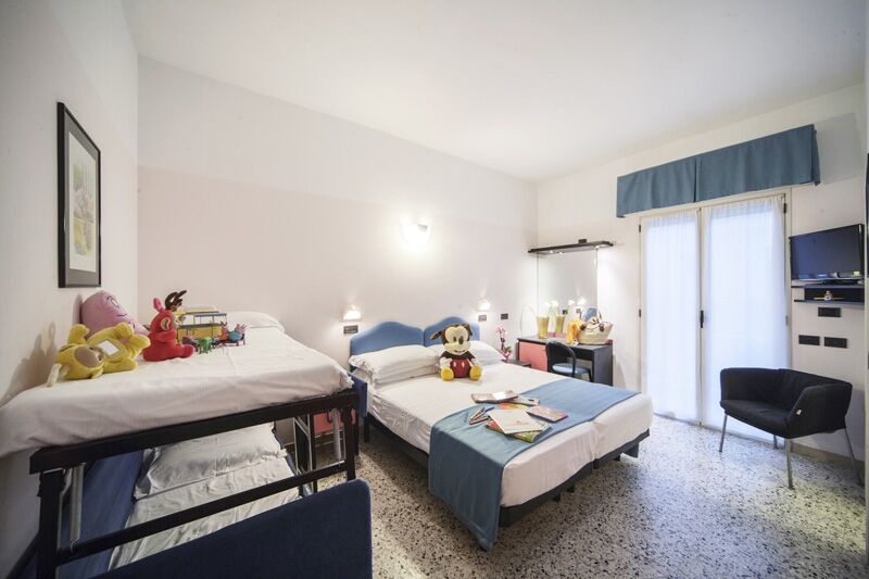 Hotel Levante Rimini Buitenkant foto